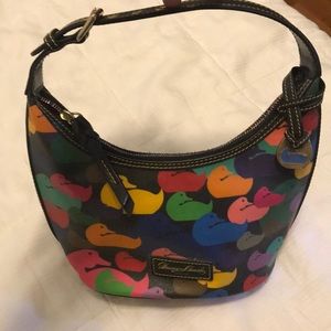 Dooney & Bourke hand bag!  👜